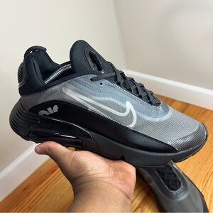 Nike Air Max 2090 “Anthracite Black Gray” Size 11.5M NEW